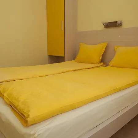 Crystal Apartment